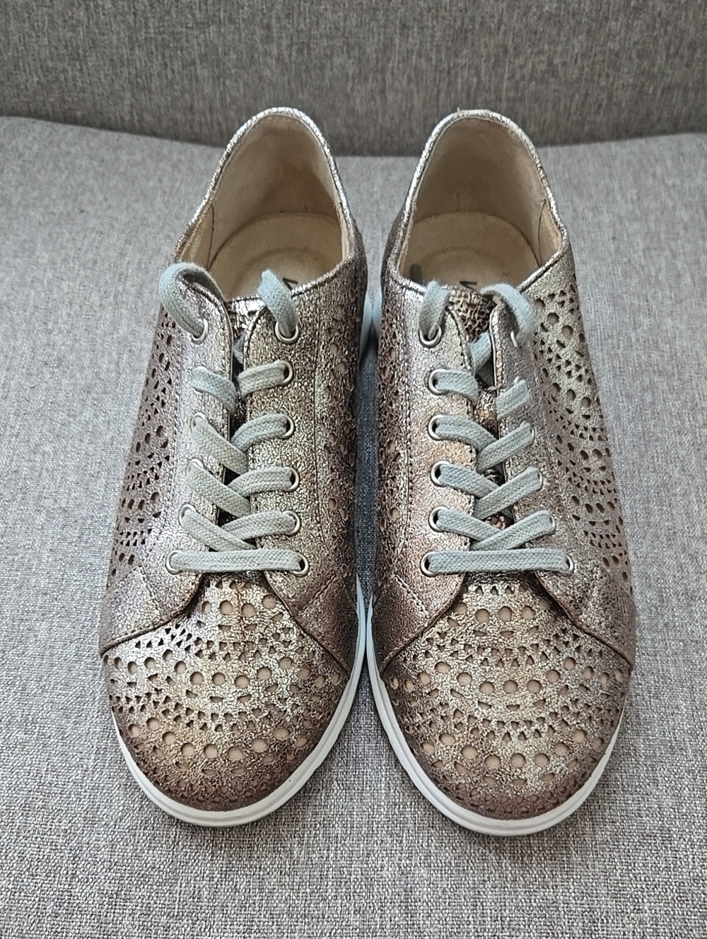 VANELI SPORT Women's Metallic Bronze Lace-Up Casual Sneakers.